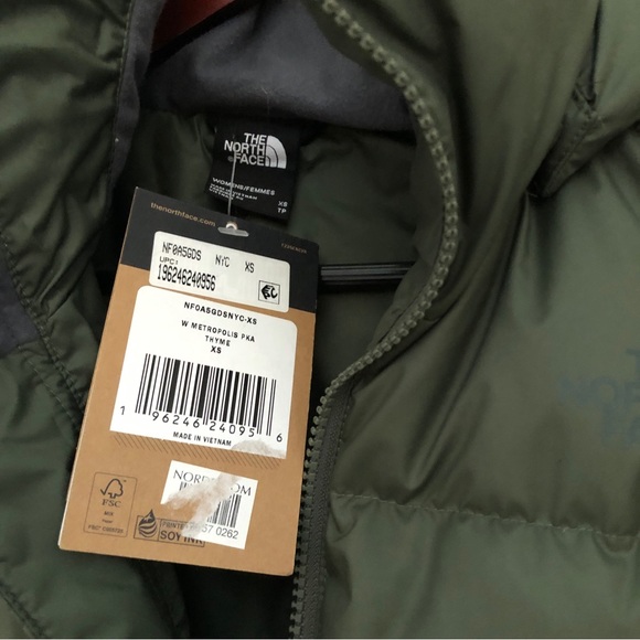 THE NORTH FACE Women's Metropolis Insulated Parka beautiful thyme color women xs - Picture 6 of 9